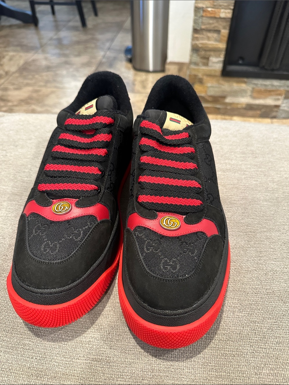 Clearance Black with Red Accents Low-Top Sneakers size 44